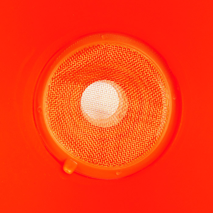 Kunststoff-Trichter PE rot 160 mm mit Sieb