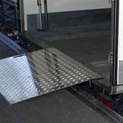 Überladebrücke - Typ AWB - Filterstärke 15 mm - bis 1200 kp - bis 1,80 m Länge - Preis per Stück