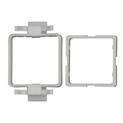 Rama montażowa - tworzywo sztuczne - pasująca do manometr&oacute;w cyfrowych - cena za sztukę