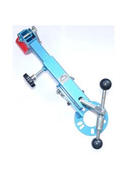 Standard wheel arch flaring device - for creating and flaring mudguard edges